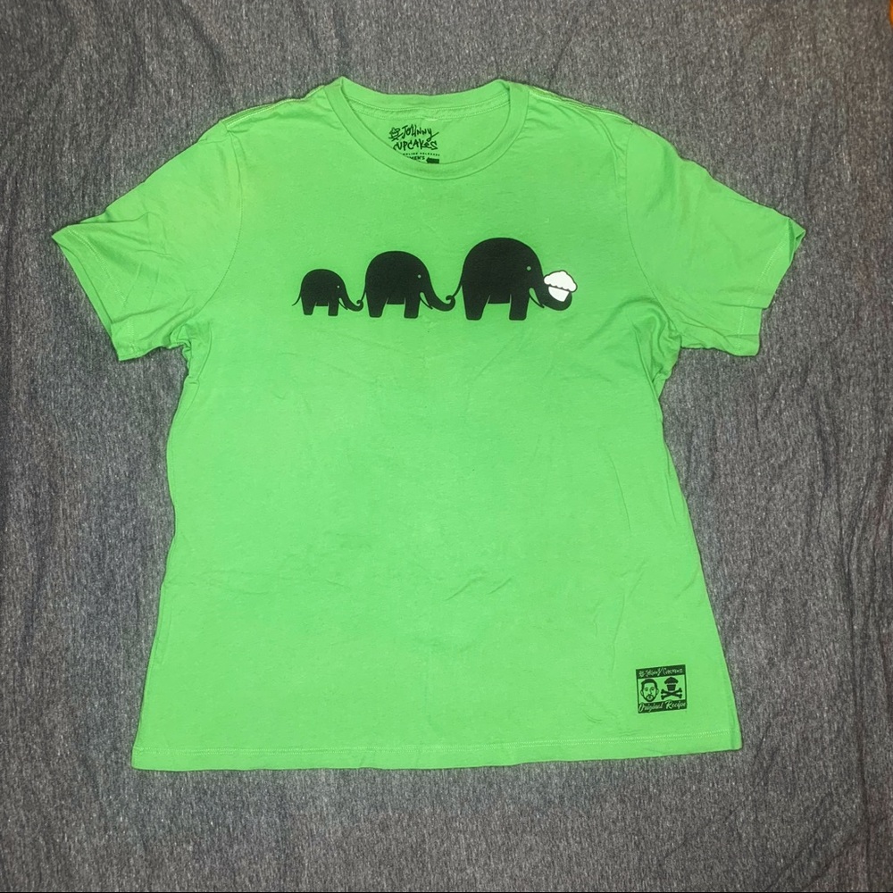 Green Elephant Graphic Women's T-Shirt